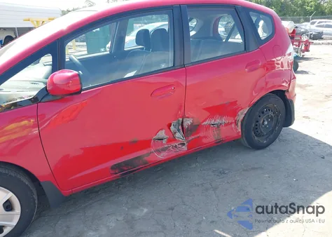 2013 Honda Fit z USA, uszkodzony, nr VIN JHMGE8H30DC072896